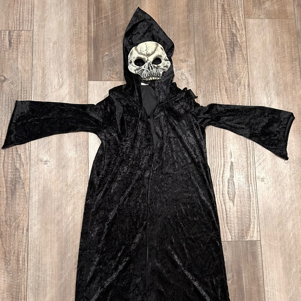 Kids Grim Reaper Costume Halloween Mask Robe Medium